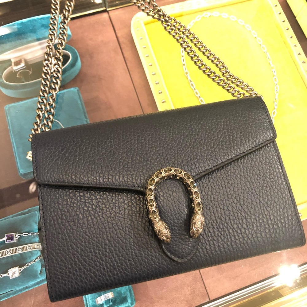 Meet your Posher, Gabrielle